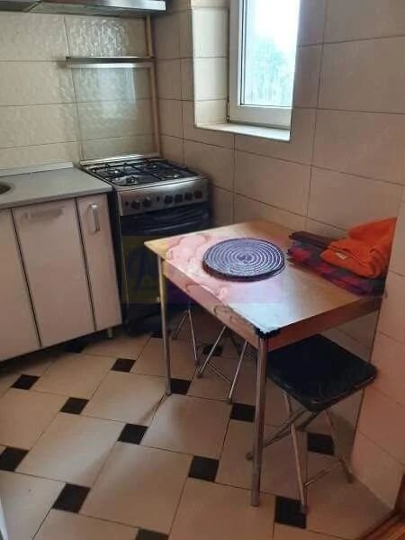 Apartament decomandat, cu 2 camere Lujerului, metrou